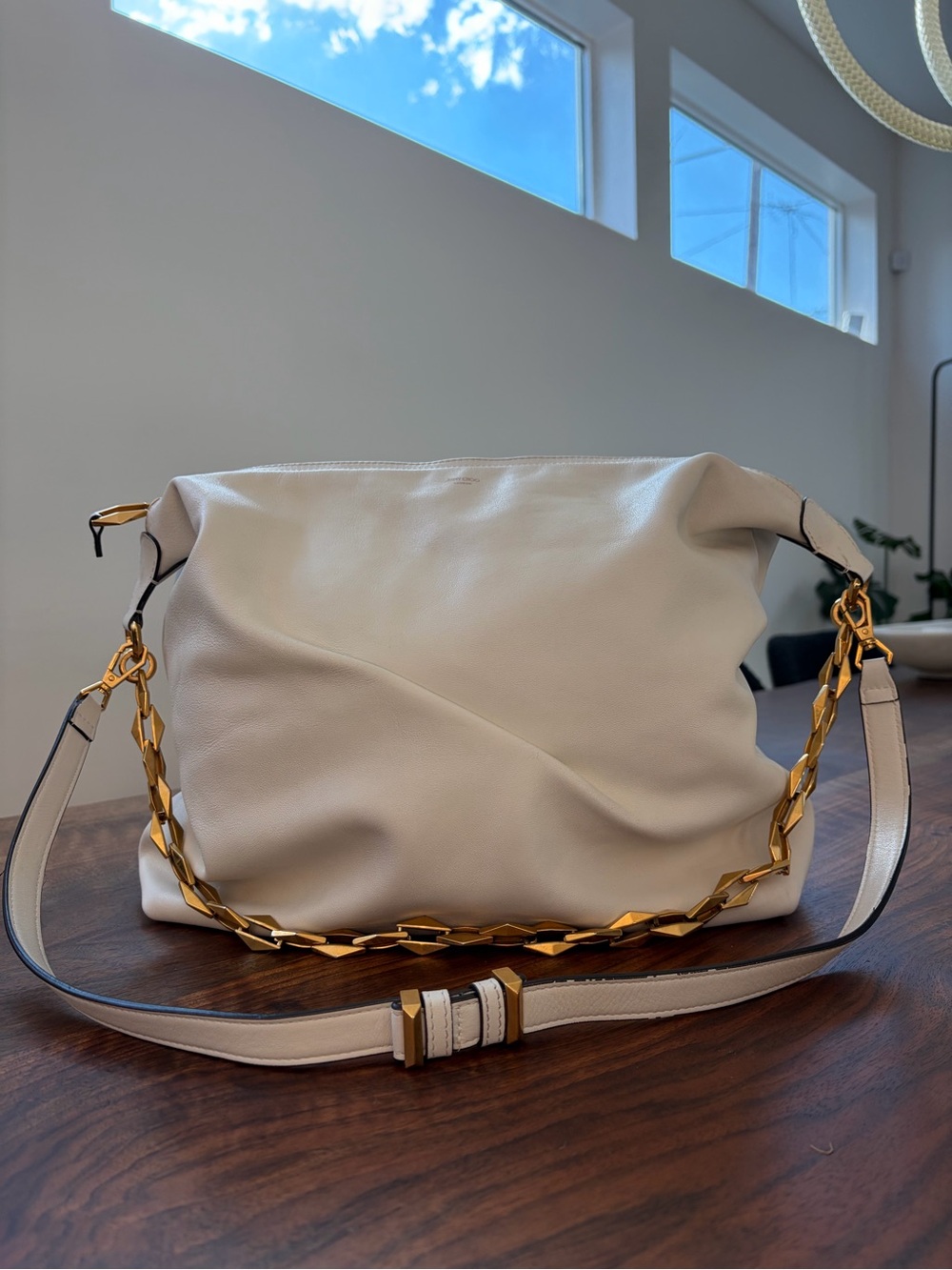 White leather Jimmy Choo bag with gold chain & detachable leather shoulder strap